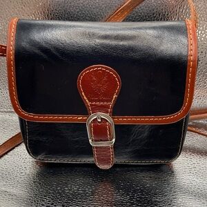 Vera Pelle Italian Luxury Black and Brown Leather Crossbody Adjustable Shoulder